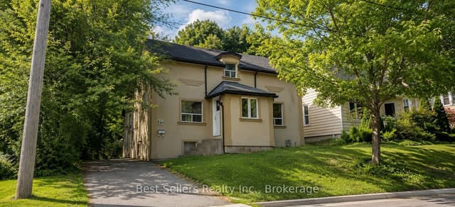 Duplex at 36 William Street, Orangeville, ON L9W 2R7