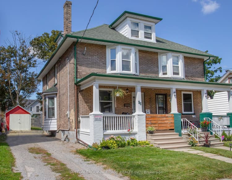 96 Agnes Street