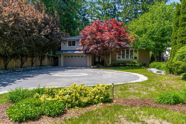 Detached at 4163 Lakeshore Road, Burlington, ON L7L 1A5