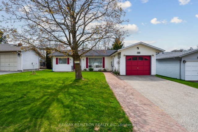 Detached at 36 Tecumseth Pines Drive, New Tecumseth, ON L0G 1W0