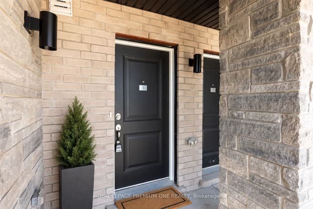 Condo Townhouse at 9480 The Gore Road 3, Brampton, ON L6P 4P9