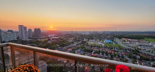 Condo Apartment at 3880 Duke of York Boulevard 3009, Mississauga, ON L5B 4M7