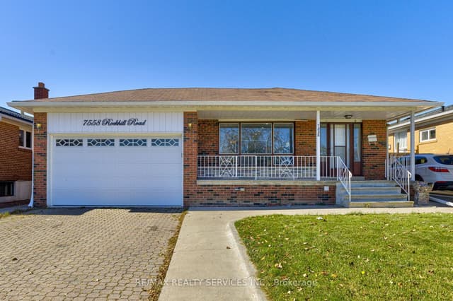 Detached at 7558 Rockhill Road, Mississauga, ON L4T 2Z7