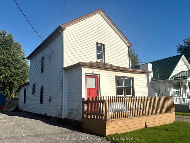 Detached at 37 Wright Street, Welland, ON L3B 2K2