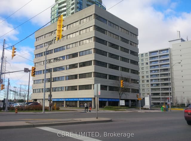 Office at 5734 Yonge Street Suite 400, Toronto, ON M2M 3T3, Toronto C07