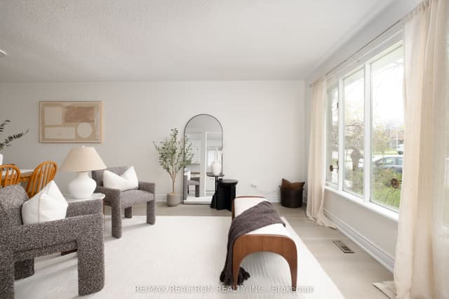 Link at 8 Courtice Crescent, Collingwood, ON L9Y 4G1