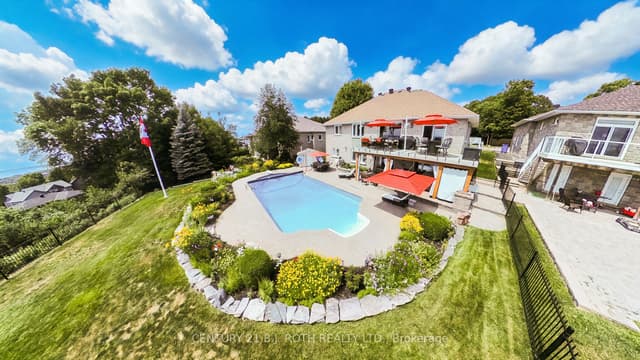 Detached at 6 Mapleview Place, North Bay, ON P1C 1N7