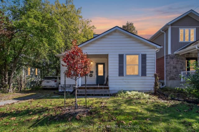 Detached at 153 Macdonnell Street, Kingston, ON K7L 4B9