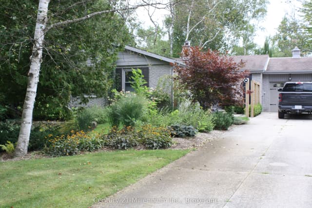 Detached at 361 Tyendinaga Drive N, Saugeen Shores, ON N0H 2L0