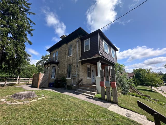 Multiplex at 10 Shanley Street, Kitchener, ON N2H 5N8