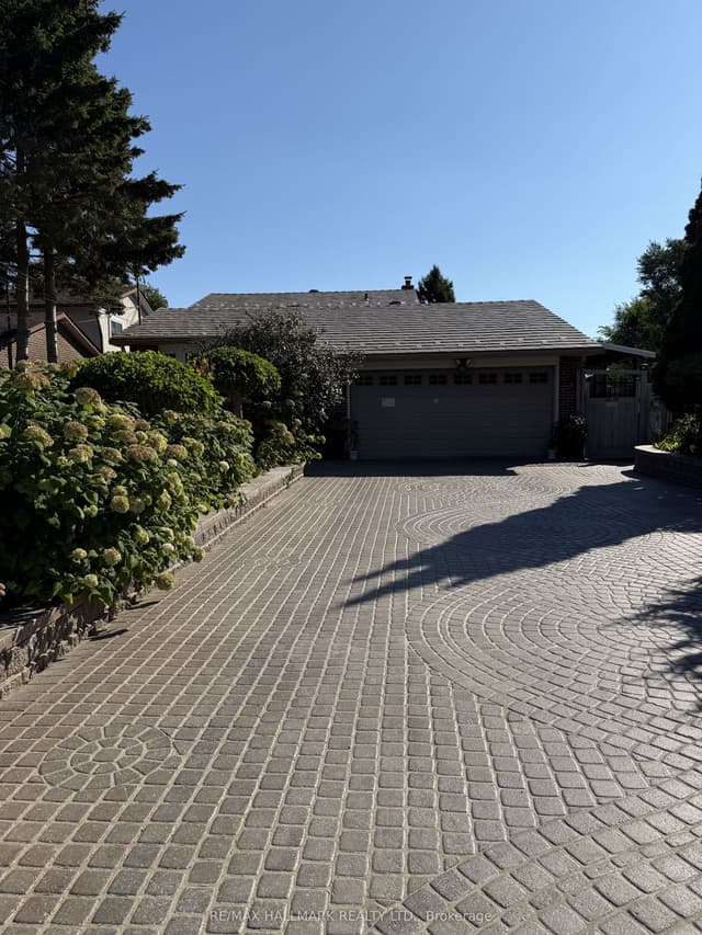 Detached at 43 Galloway Road, Toronto, ON M1E 1W6, Toronto E08