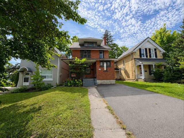 Detached at 1051 Richmond Street N, London East, ON N6A 3J7
