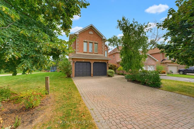 Detached at 144 Cove Crescent, Hamilton, ON L8E 5A2