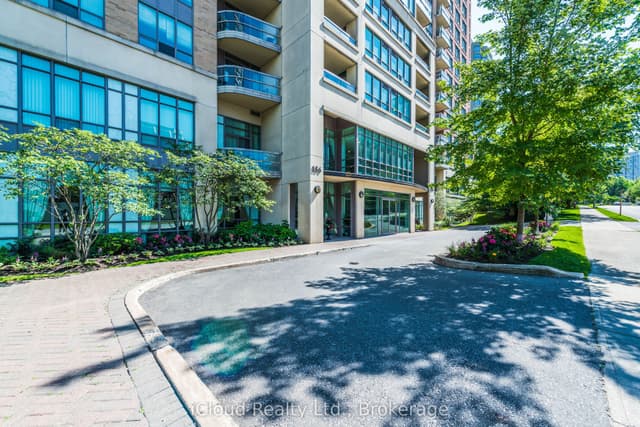 Condo Apartment at 156 Enfield Place 1902, Mississauga, ON L5B 4L8