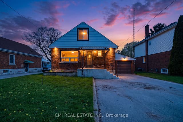 Detached at 6476 Maranda Street, Niagara Falls, ON L2G 1Z7