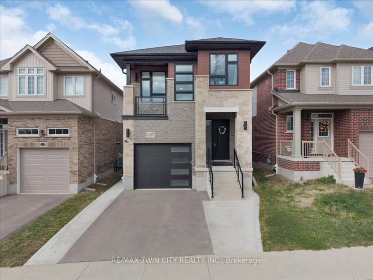 657 Benninger Drive