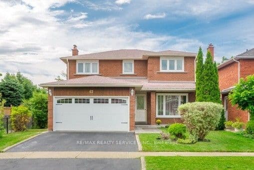 Detached at 42 Dundalk Crescent, Brampton, ON L6Z 2V1