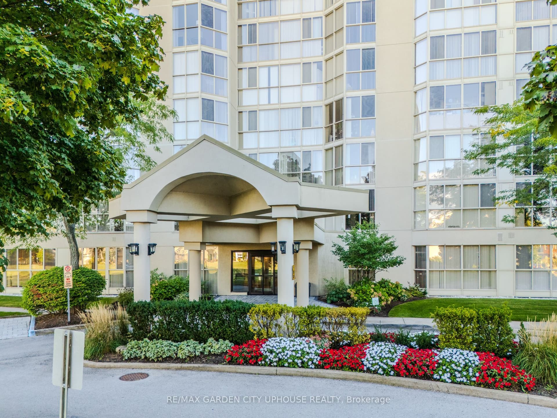 Suite 708 · Floor 7, Unit 708 · 162 Martindale Rd