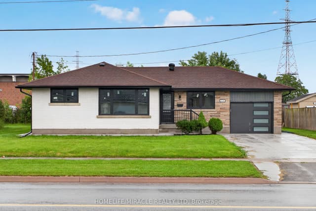 Detached at 216 Wellington Street, Welland, ON L3B 1B5