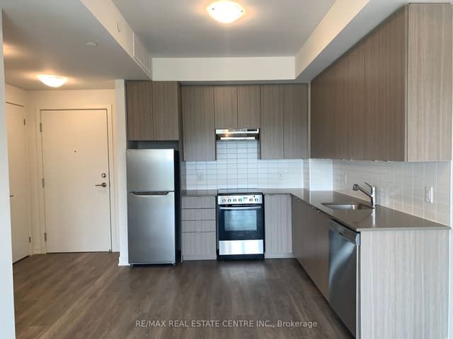 Condo Apartment at 58 Sky Harbour Drive 209, Brampton, ON L6Y 6J1