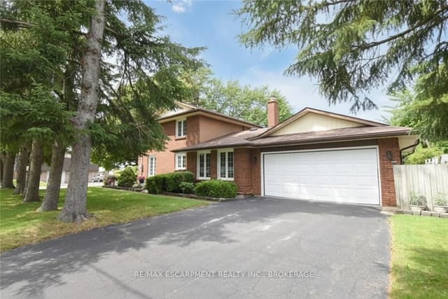 Detached at 24 Shaw Street, Haldimand, ON N3W 1K2
