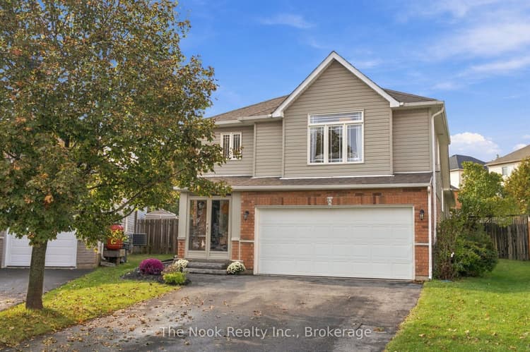 33 Laing Court