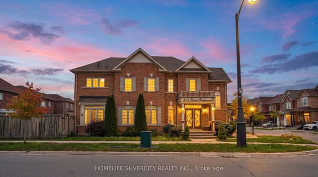 Detached at 355 Robert Parkinson Drive, Brampton, ON L7A 0G1