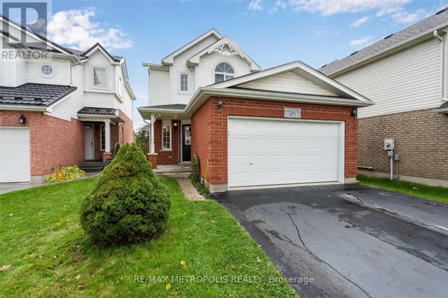 Detached at 472 Hidden Creek Drive, Kitchener, ON N2N 3M1
