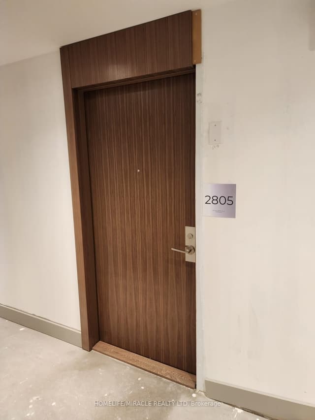 Condo Apartment at 1926 Lakeshore Boulevard W 2805, Toronto, ON M6S 1A1, Toronto W01