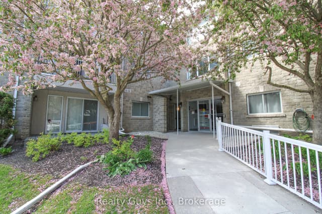 Condo Apartment at 1099 Clonsilla Avenue 226 B, Peterborough, ON K9J 8L7