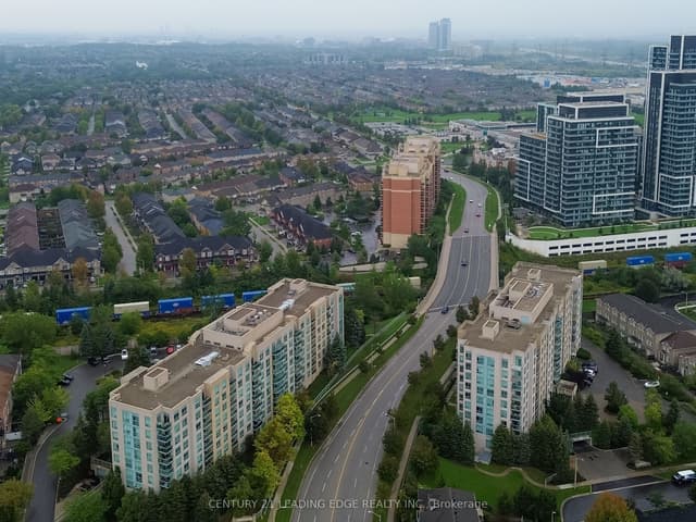 Condo Apartment at 3 Ellesmere Street 726, Richmond Hill, ON L4B 4N2