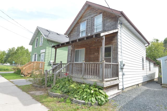 Detached at 713 Chamberlain Street, Peterborough, ON K9J 4M2