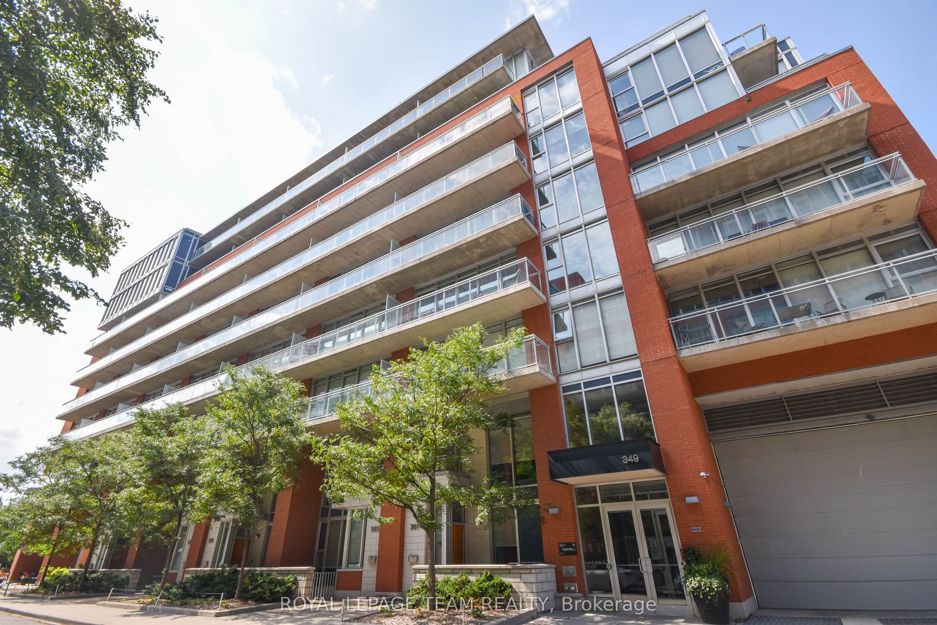 Suite 726 · Floor 7, Unit 726 · 349 Mcleod St