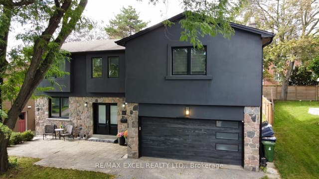 Detached at 16 Aldenham Crescent, Toronto, ON M3A 1S2, Toronto C13