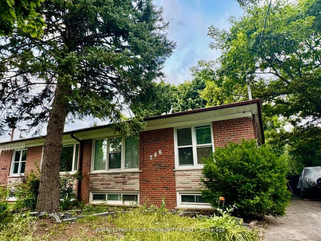 Semi-Detached at 246 Elka Drive Apt A, Richmond Hill, ON L4C 3A3