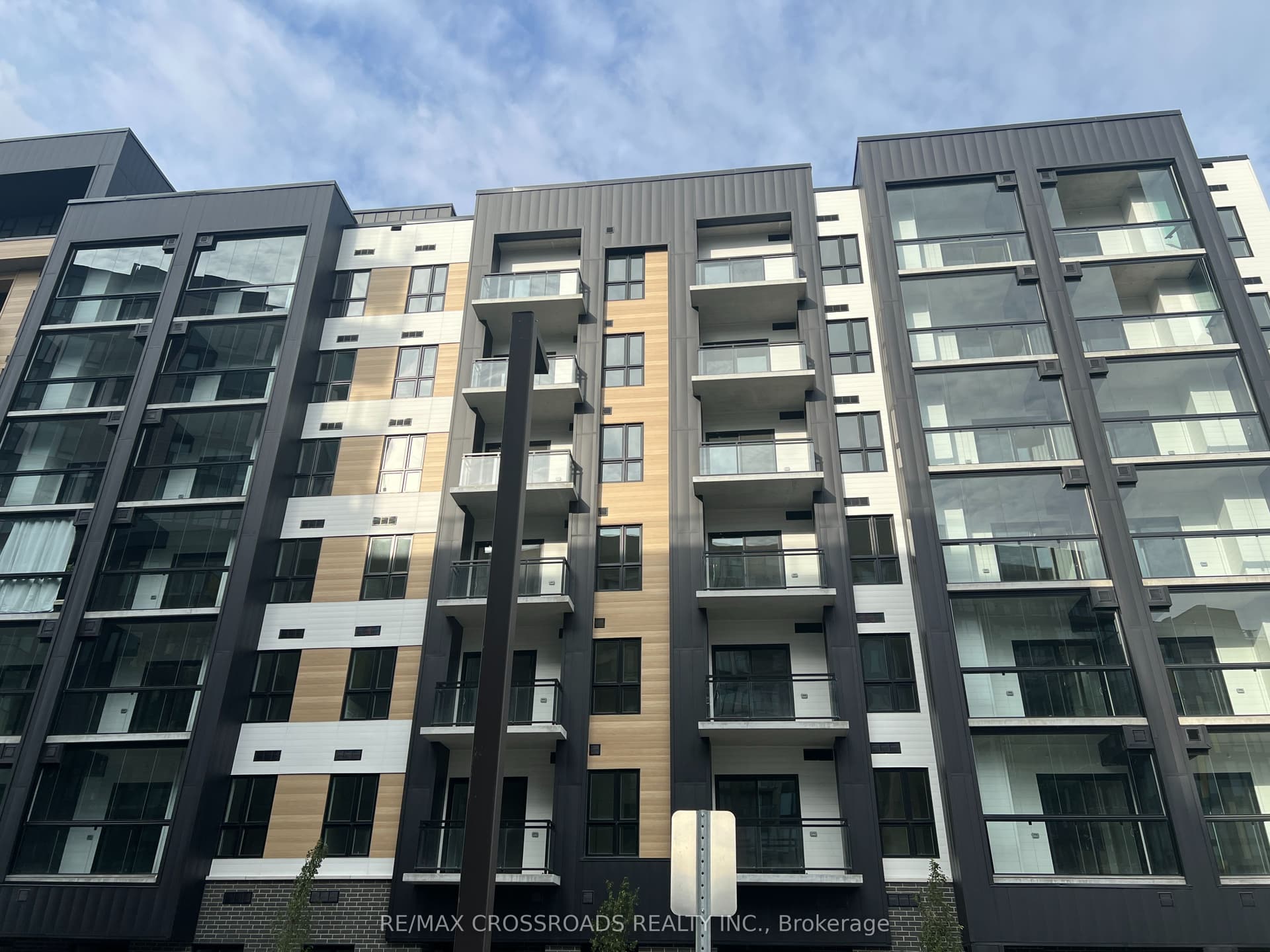 Suite 618 · Floor 6, Unit 618 · 3008 William Cutmore Blvd