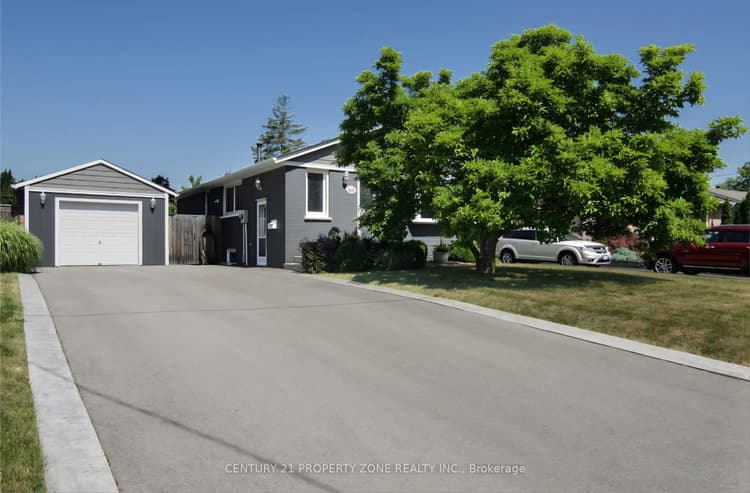 5439 Cornwall Crescent