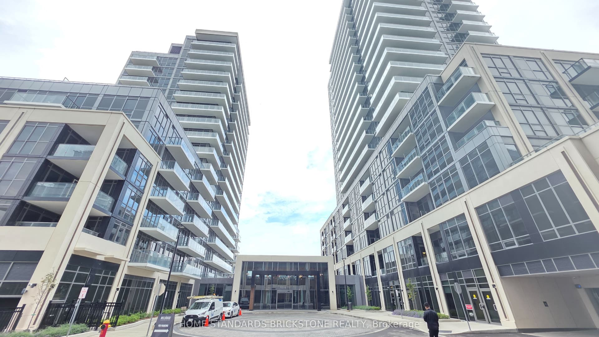 Suite 1402B, Unit 1402B · 125 Nipissing Rd