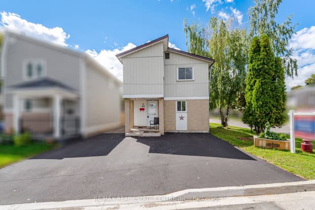 Detached at 44 Grand Valley Drive, Brampton, ON L6S 2L1