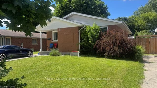 Duplex at 248 Cyrus Street, Cambridge, ON N3H 1H3