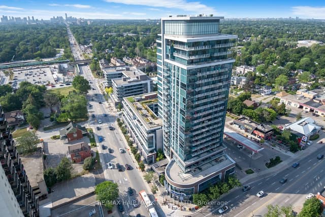 Condo Apartment at 1 Hurontario Street 601, Mississauga, ON L5G 0A3