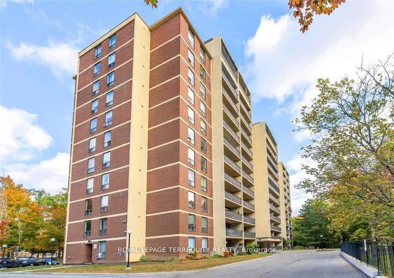Suite 409 · Floor 4, Unit 409 · 15 London Green Crt