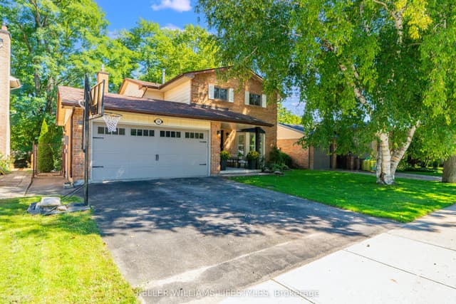 Detached at 586 Grand View Avenue, London South, ON N6K 3G5