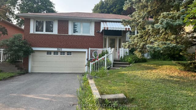 Detached at 169 Trayborn Drive, Richmond Hill, ON L4C 4K9