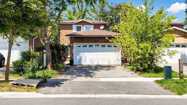 Detached at 52 Lund Street, Richmond Hill, ON L4C 5V7
