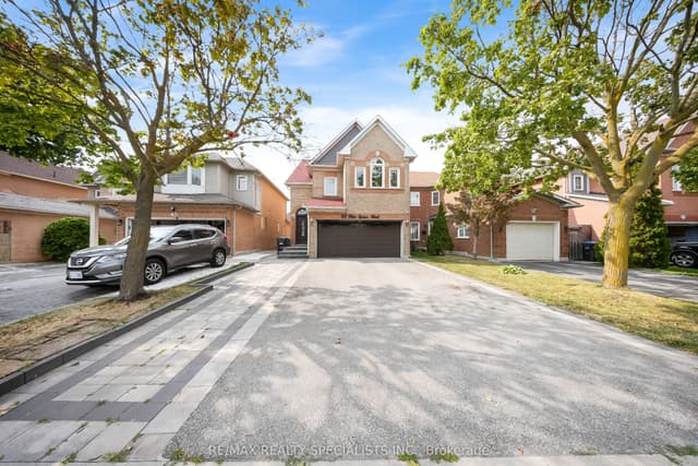 Detached at 63 Blue Spruce Street, Brampton, ON L6R 1C4