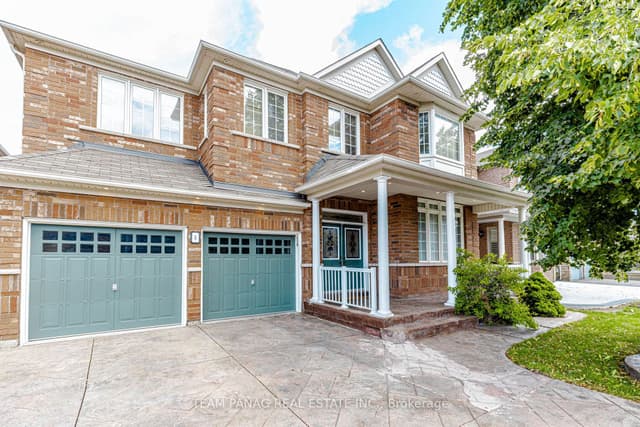 Detached at 5 Summershade Street, Brampton, ON L6P 2B9