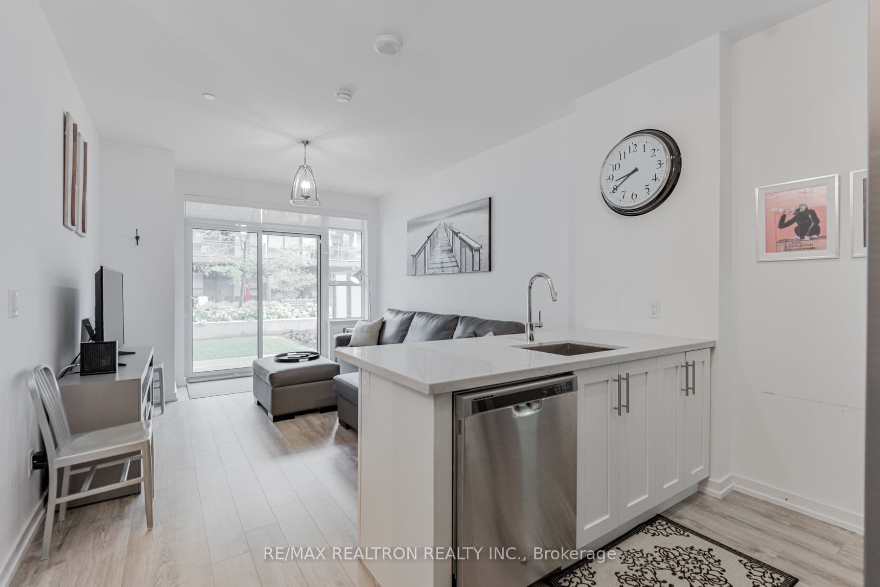 Suite B103, Unit B103 · 271 Sea Ray Ave