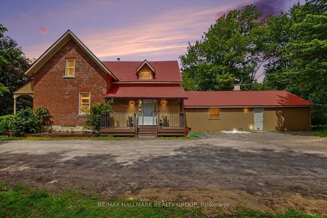 Detached at 3548 Woodkilton Road, Constance Bay - Dunrobin - Kilmaurs - Woodlawn, ON K0A 3M0
