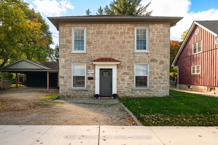 565 St David Street